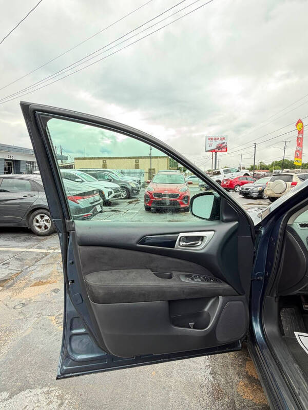 2015 Nissan Pathfinder Platinum