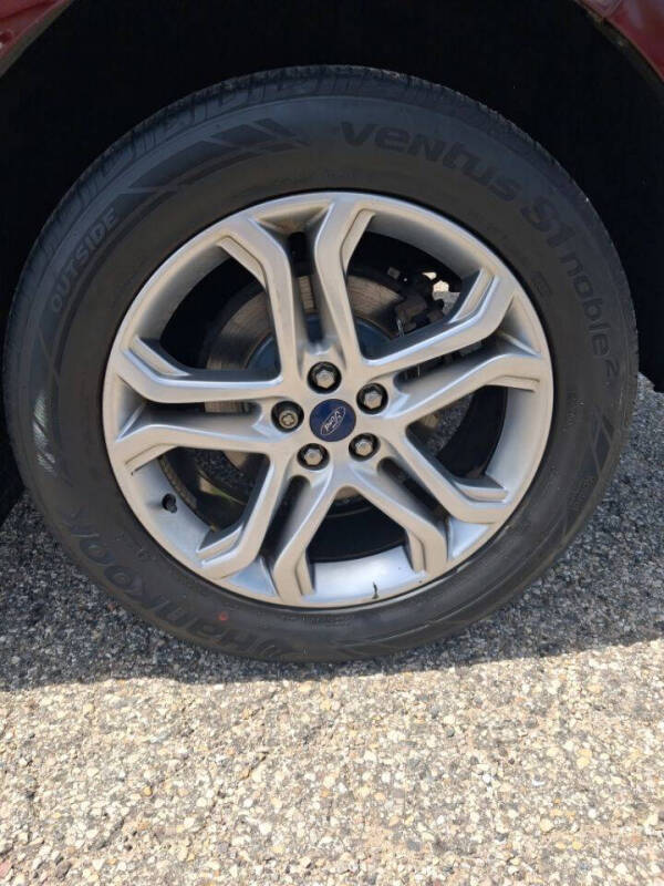 2017 Ford Edge Titanium