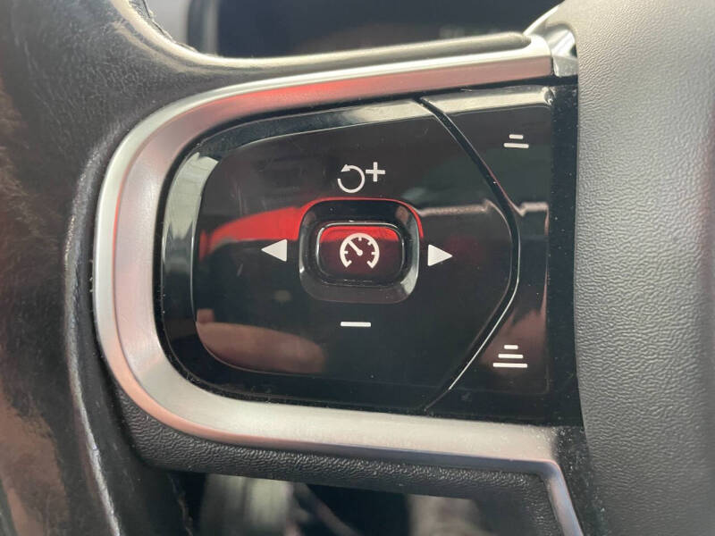 2016 Volvo XC90 T8 eAWD Inscription