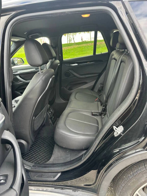 2017 BMW X1 sDrive28i