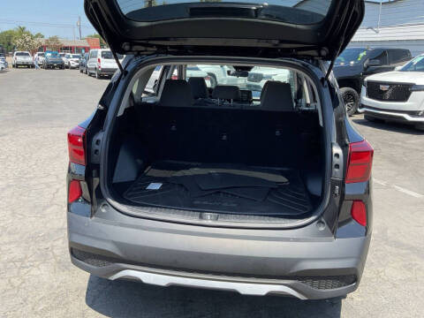 2022 Kia Seltos LX