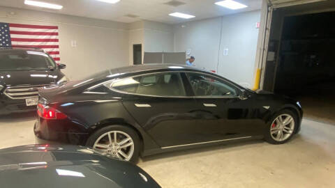 2014 Tesla Model S P85D