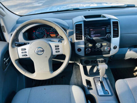 2017 Nissan Frontier SV