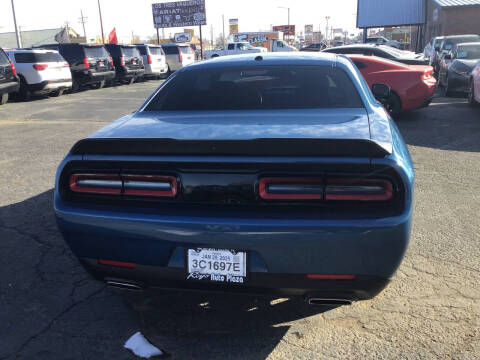 2023 Dodge Challenger SXT