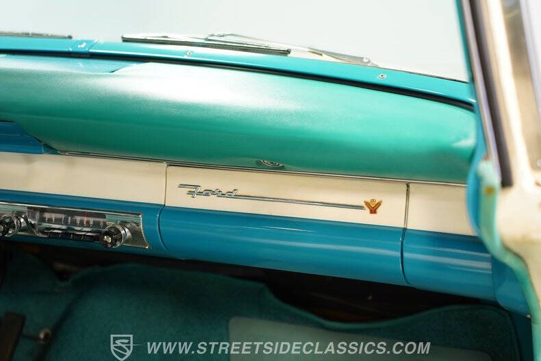 1956 Ford Fairlane