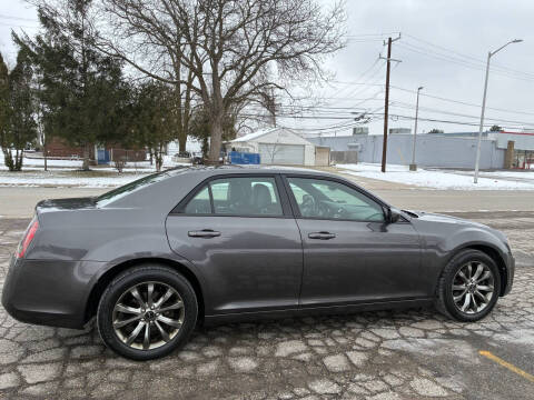 2014 Chrysler 300 S