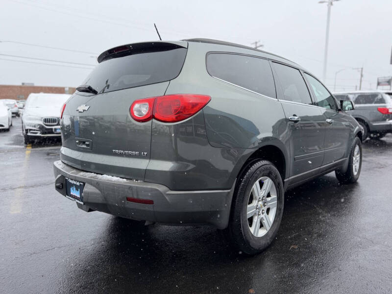 2011 Chevrolet Traverse LT