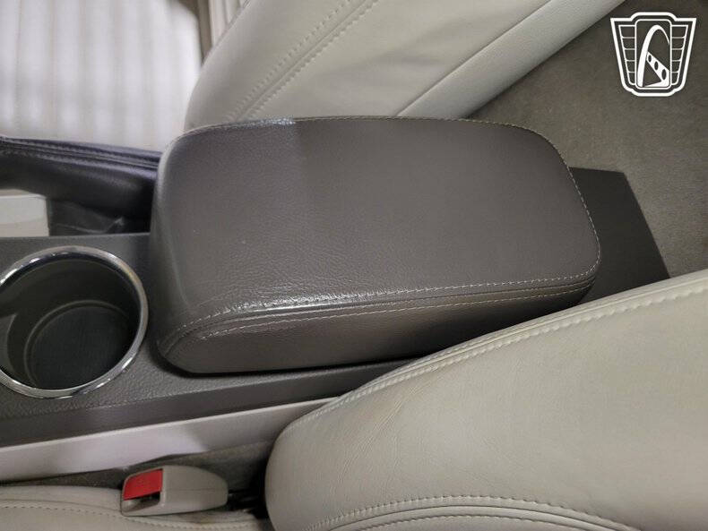 2005 Ford Thunderbird 50th Anniversary Limited Edition