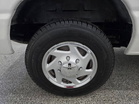 2011 Ford E-Series E-150