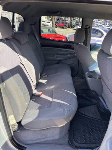 2005 Toyota Tacoma PreRunner V6