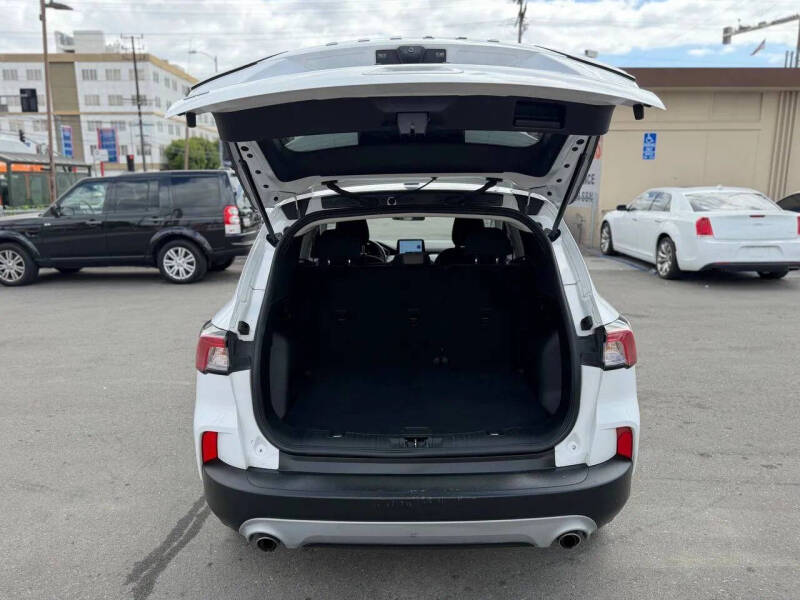 2022 Ford Escape SE