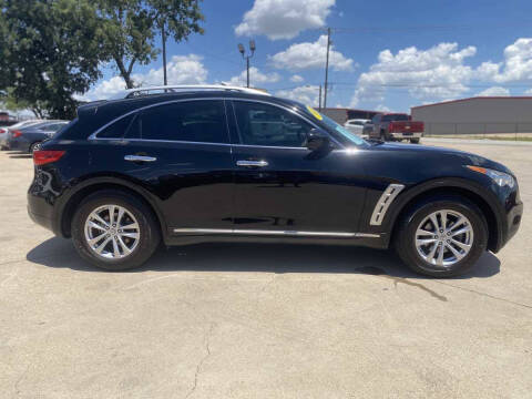 2011 Infiniti FX35