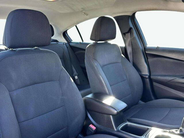 2017 Chevrolet Cruze LT Auto