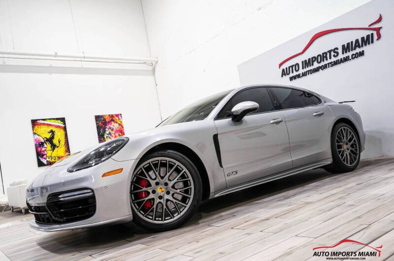 2019 Porsche Panamera GTS