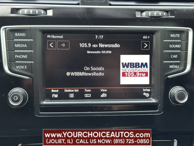 2017 Volkswagen Golf GTI Sport