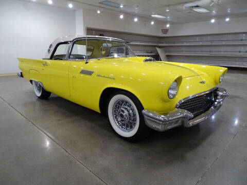1957 Ford Thunderbird