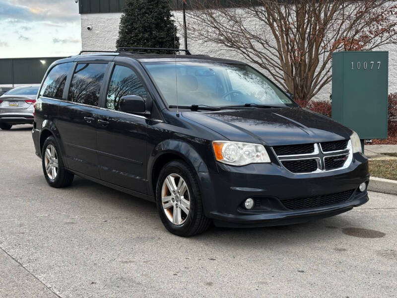 2013 Dodge Grand Caravan Crew photo 5