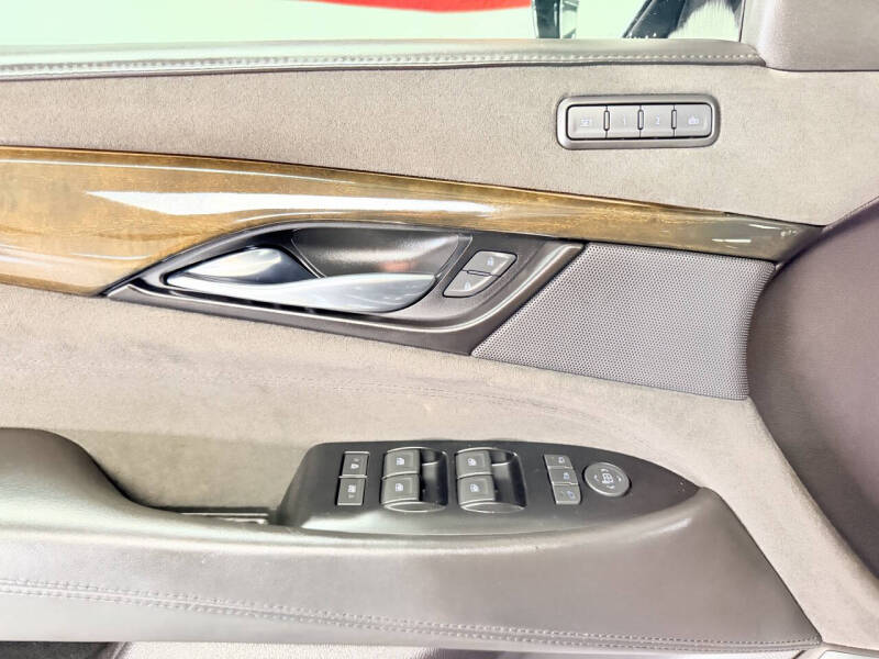 2020 Cadillac Escalade ESV Platinum