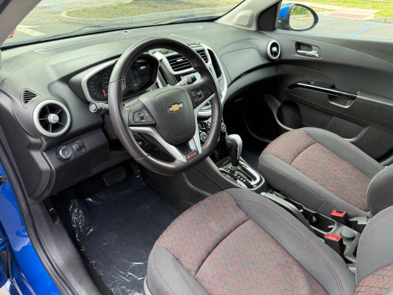 2017 Chevrolet Sonic LT Auto