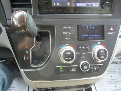 2017 Toyota Sienna