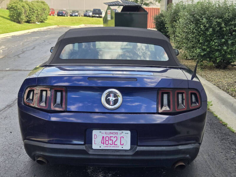 2012 Ford Mustang V6
