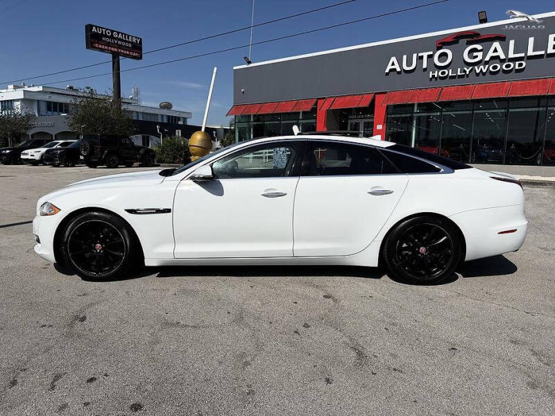 2014 Jaguar XJ