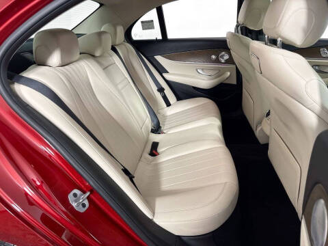 2019 Mercedes-Benz E-Class E 300