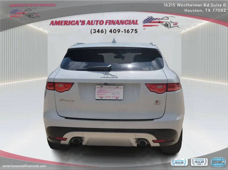 2018 Jaguar F-PACE S