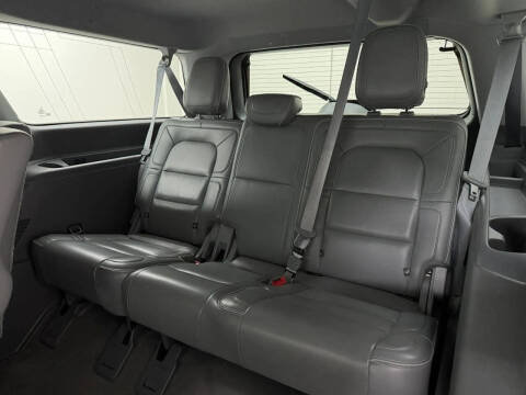 2019 Lincoln Navigator L Select
