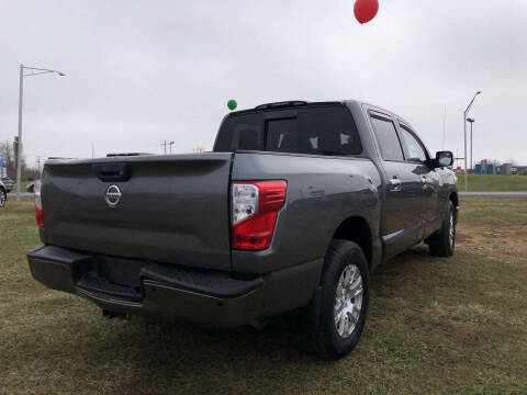 2018 Nissan Titan