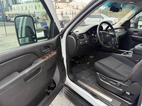 2007 Chevrolet Suburban LS 2500