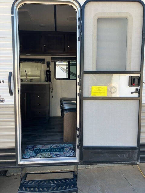 2018 Starcraft RV Autumn Ridge Outfitter for sale at 66 Auto Center and The Dent Shop in Joplin, MO