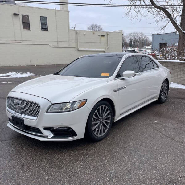 2017 Lincoln Continental Select