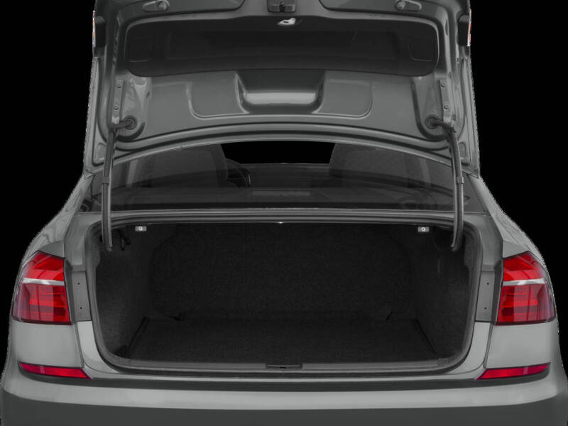 2017 Volkswagen Passat 1.8T R-Line