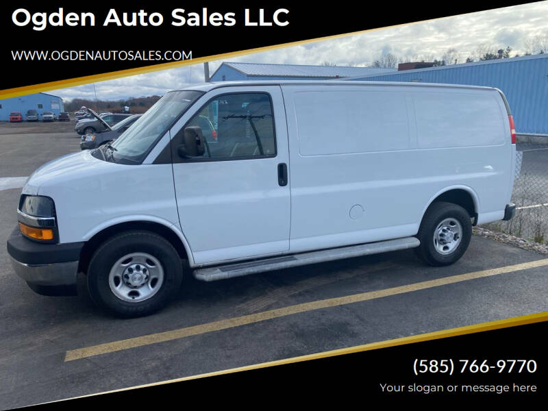 2018 Chevrolet Express Cargo Work Van's photo