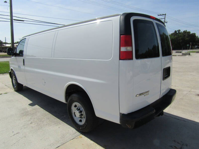 2015 Chevrolet Express 2500