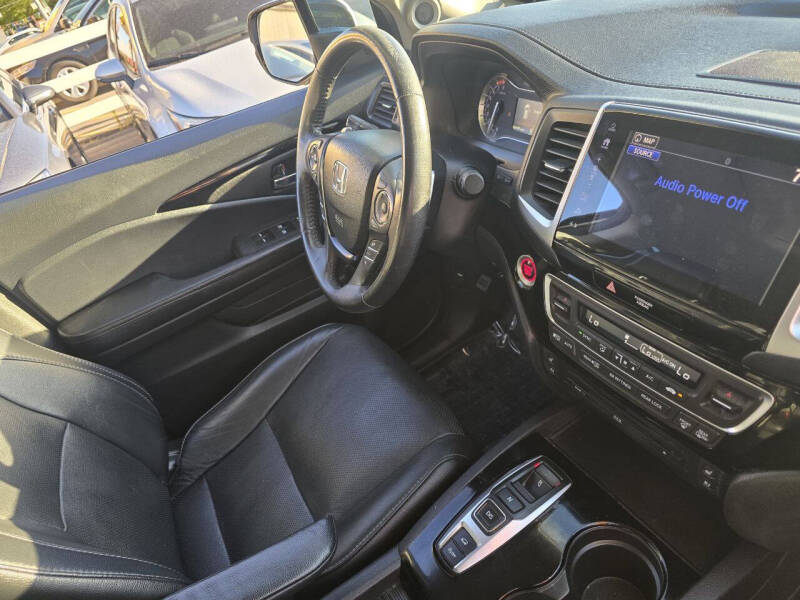 2017 Honda Pilot Elite