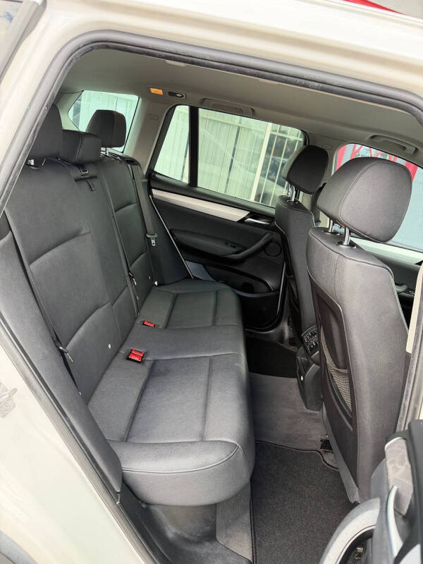 2017 BMW X3 sDrive28i
