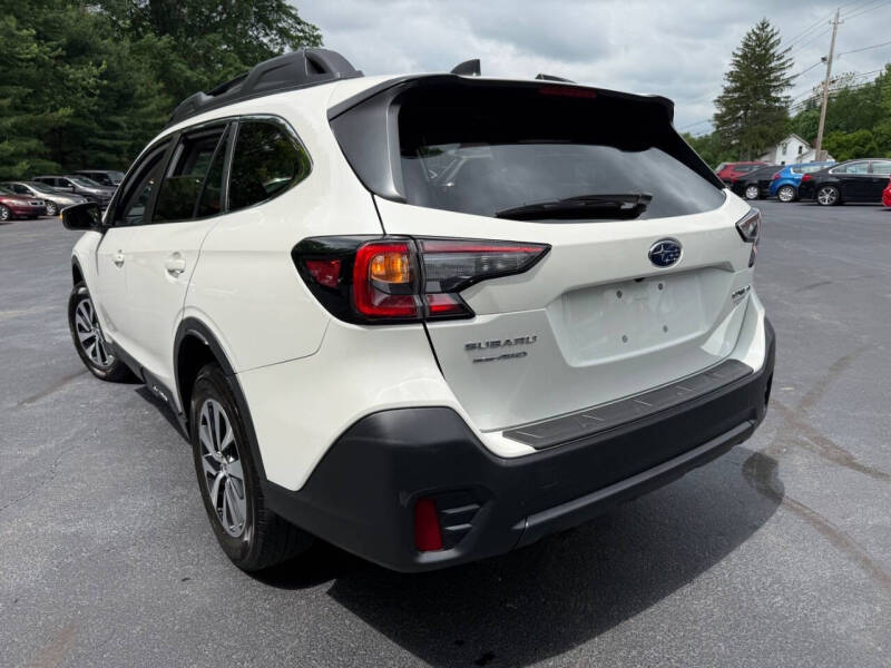 2022 Subaru Outback Premium