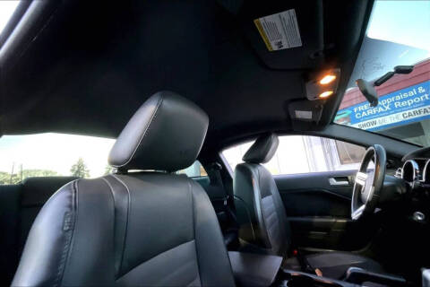 2006 Ford Mustang GT Deluxe