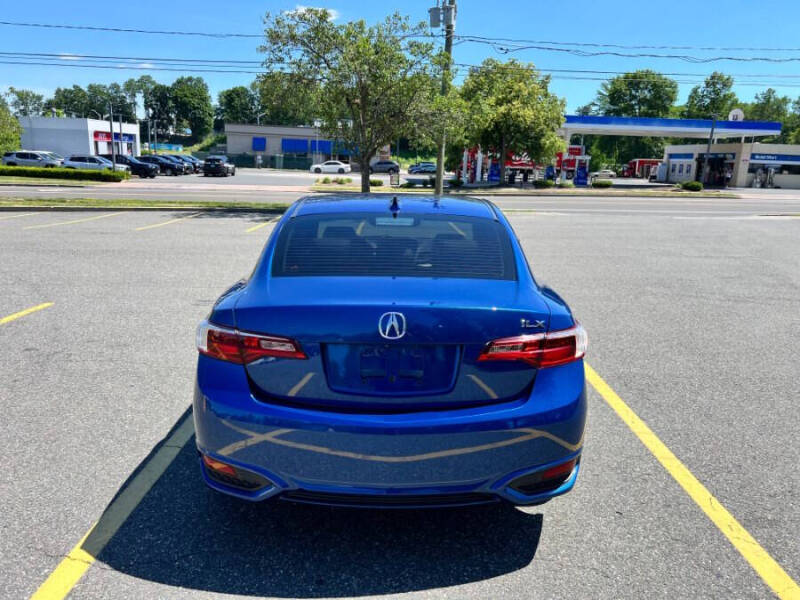 2018 Acura ILX