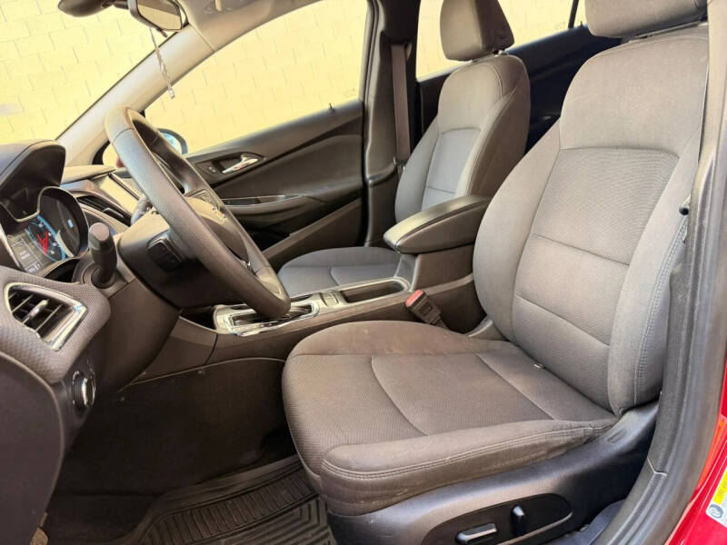 2017 Chevrolet Cruze LT Auto