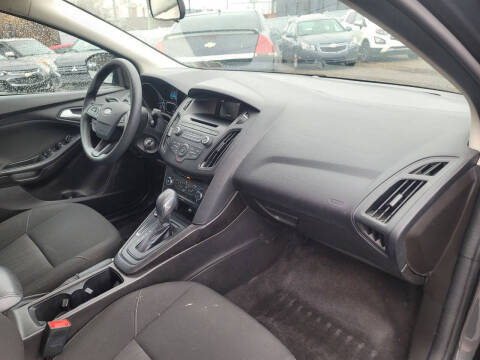 2017 Ford Focus SE