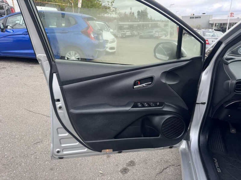 2018 Toyota Prius Two