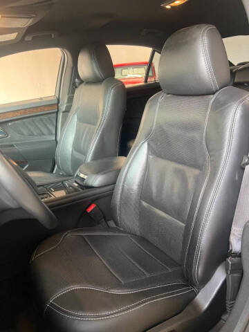 2013 Ford Taurus Limited