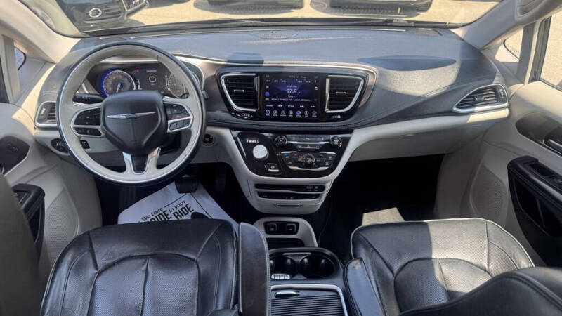 2017 Chrysler Pacifica Limited