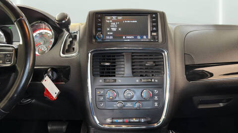 2018 Dodge Grand Caravan SE Plus