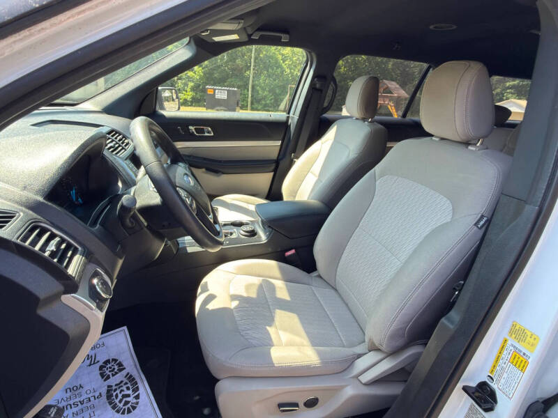 2018 Ford Explorer