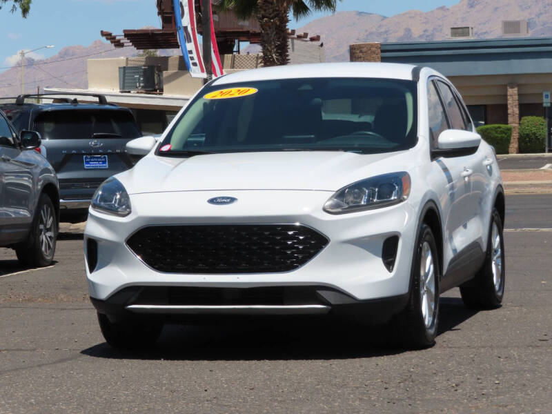 2020 Ford Escape SE