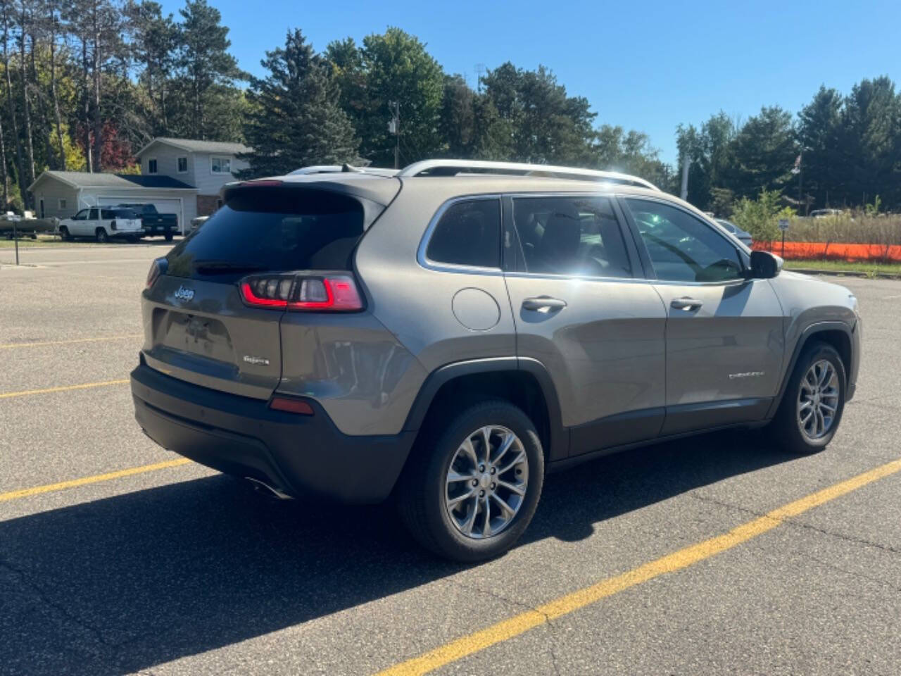 2019 Jeep Cherokee for sale at LUXURY IMPORTS AUTO SALES INC in Ham Lake, MN